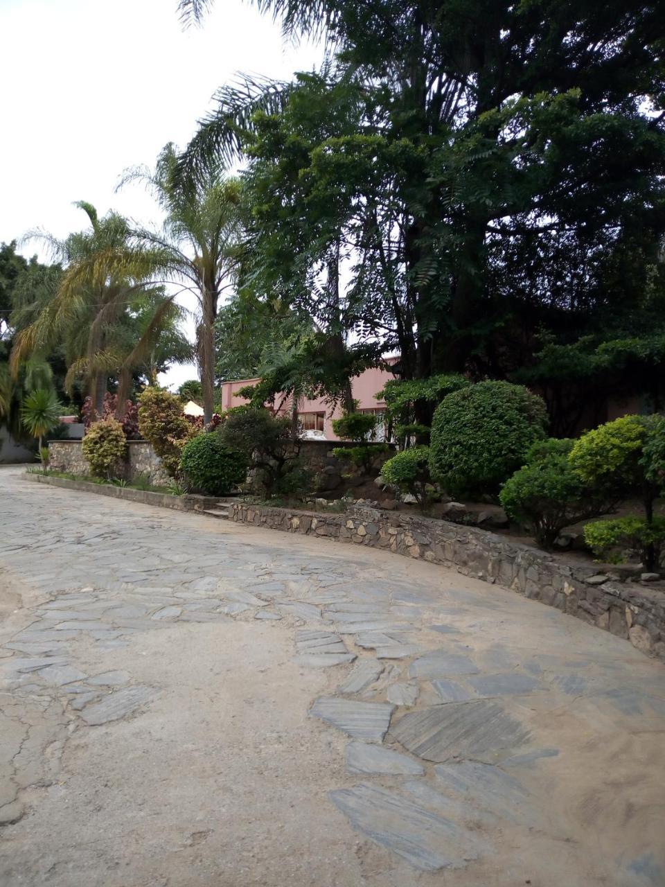 Zenith Lodge Lusaka Exterior photo